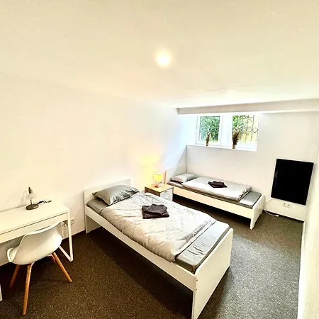 Ermar Gaestehaus بيت شباب